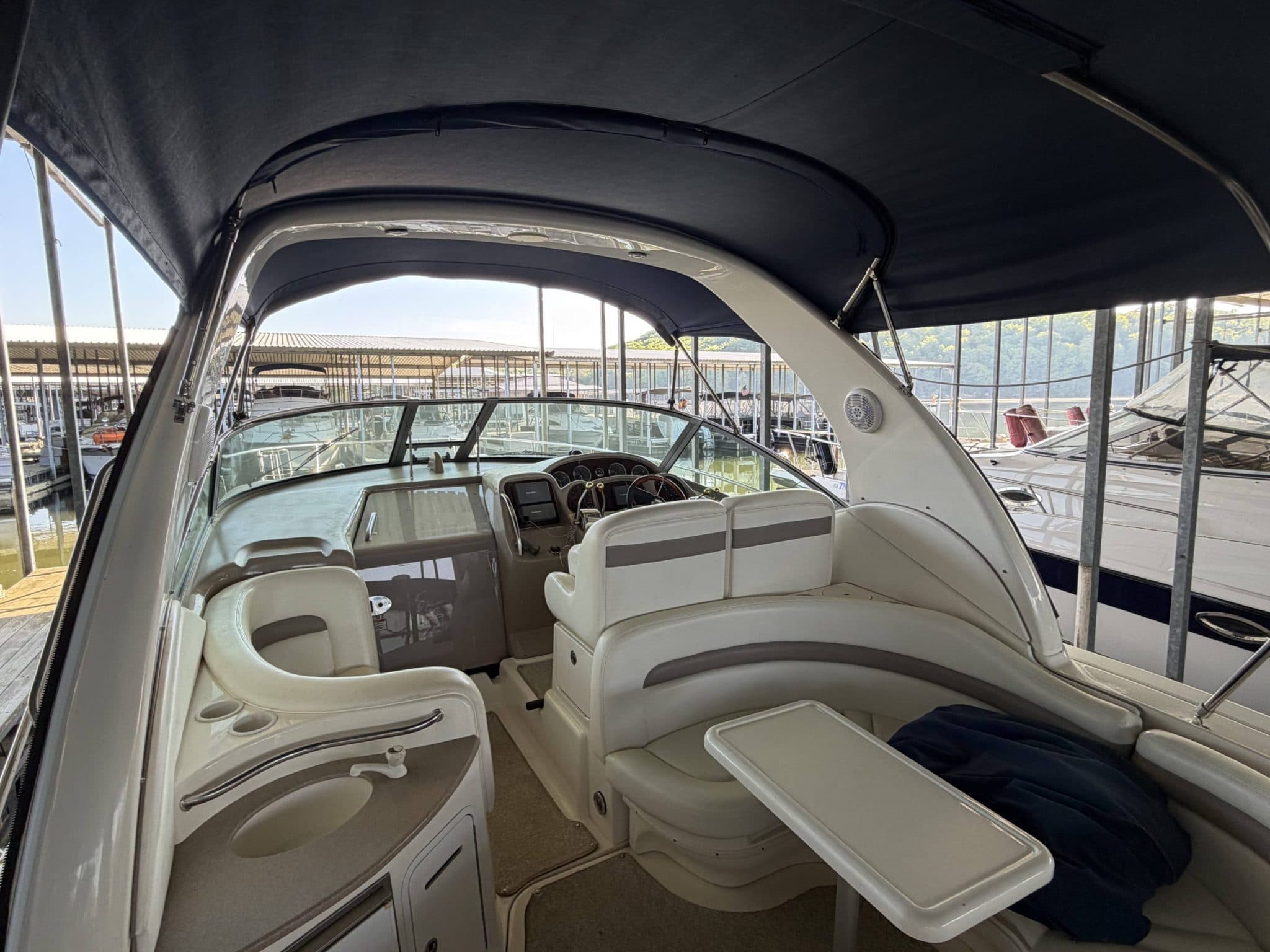 2003 Sea Ray 320 Sundancer - Image 1