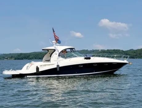 2005 Sea Ray 420 SUNDANCER - Image 1