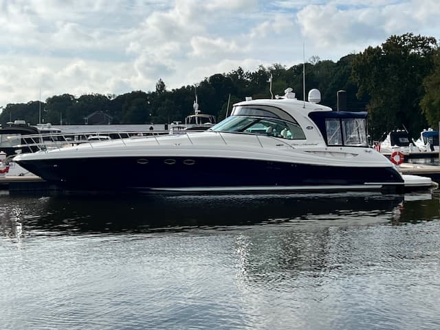 2005 Sea Ray 500 Sundancer - Image 1