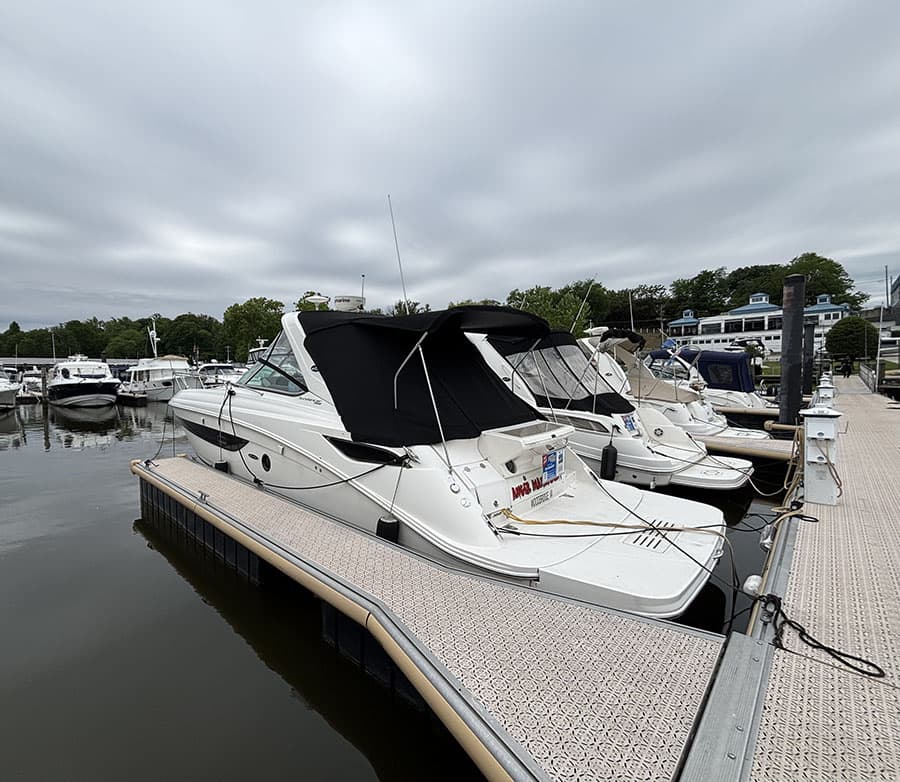 2014 Sea Ray 350 Sundancer - Image 1