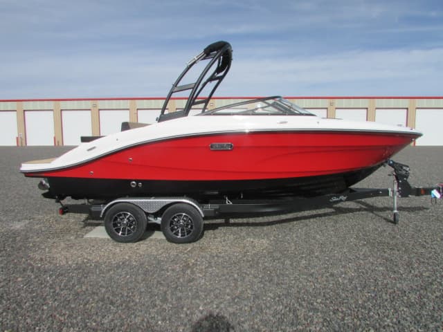 2026 Sea Ray 210 SPX - Image 1