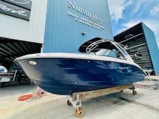 2026 Sea Ray 250 SDX Outboard - Image 1