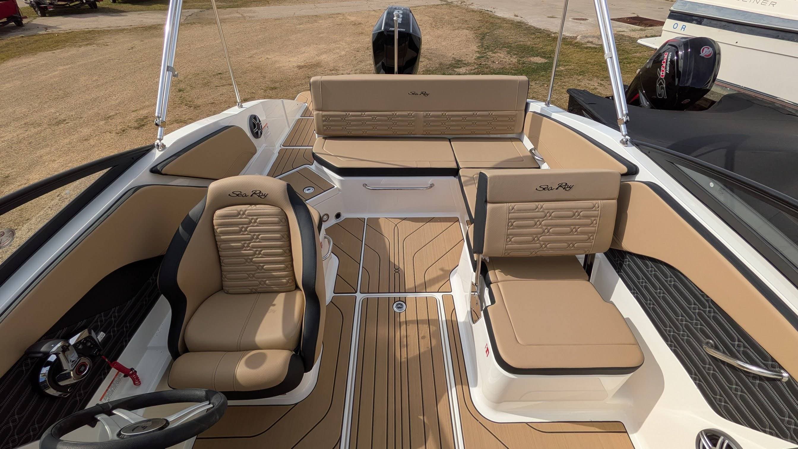 2026 Sea Ray SPX 210 OB - Image 1